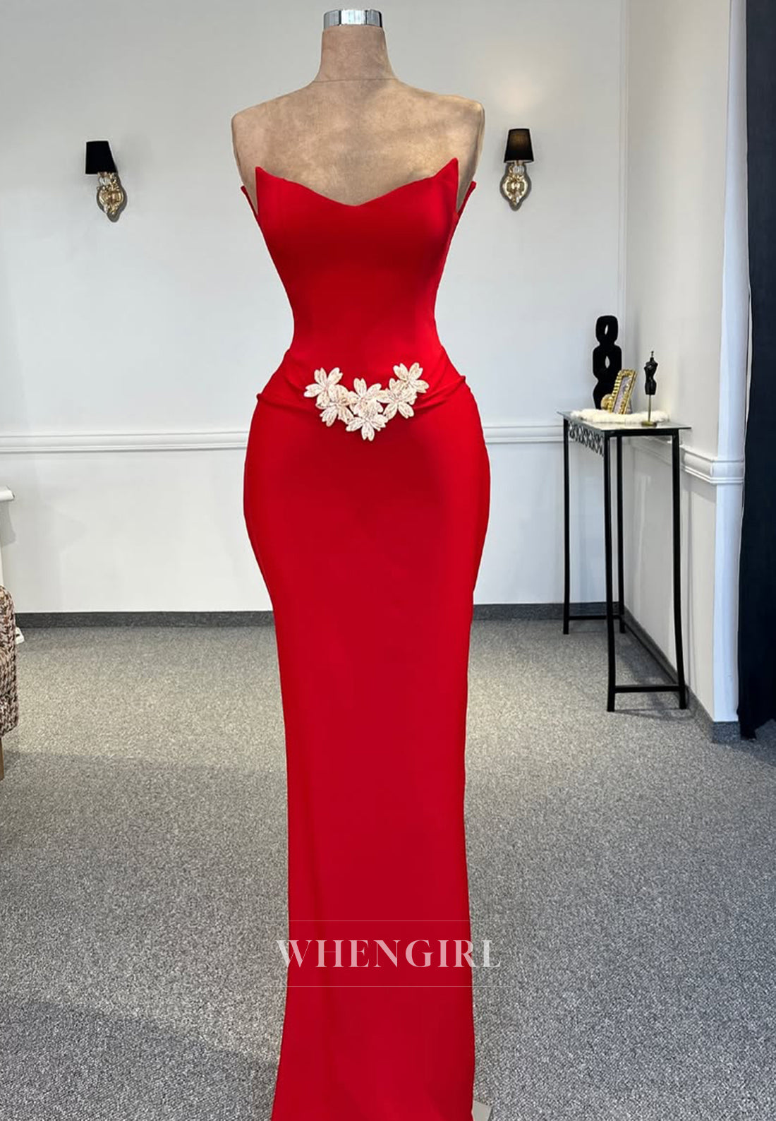 Classic Empire Waist Sweetheart Sleeveless Satin Formal Party Gown with Beaded Floral