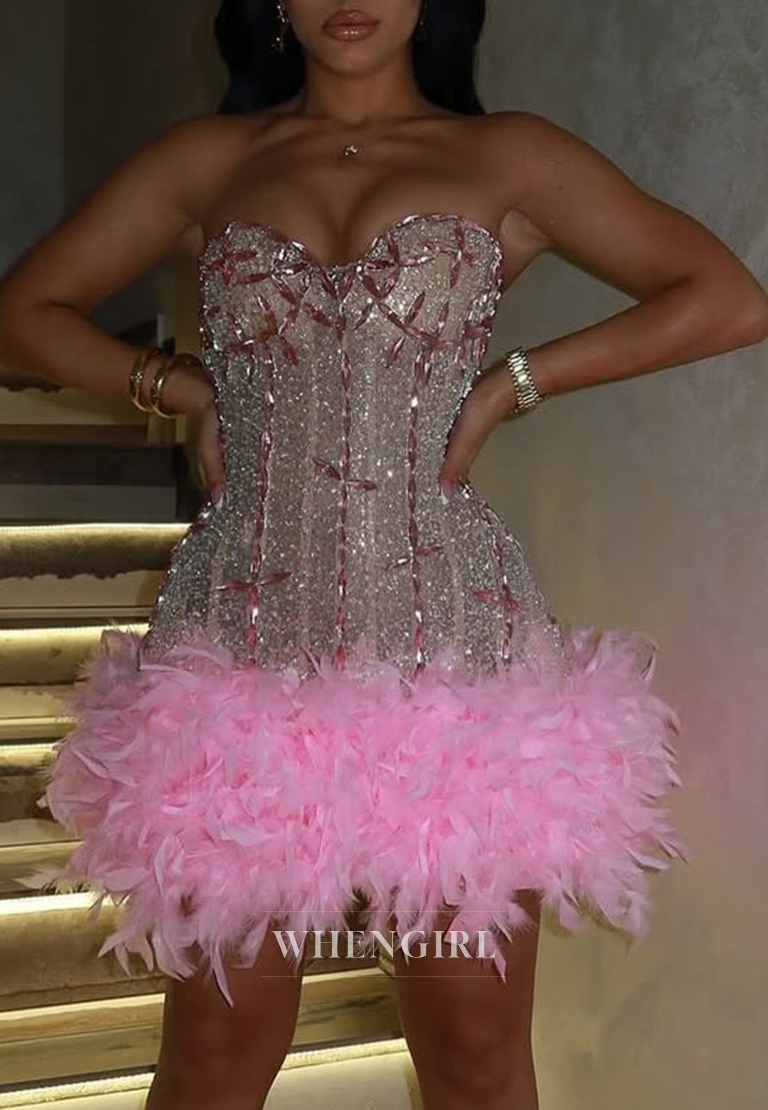 Gorgeous Sheath Sweetheart Sleeveless Beaded Feather Short Homecoming Dress