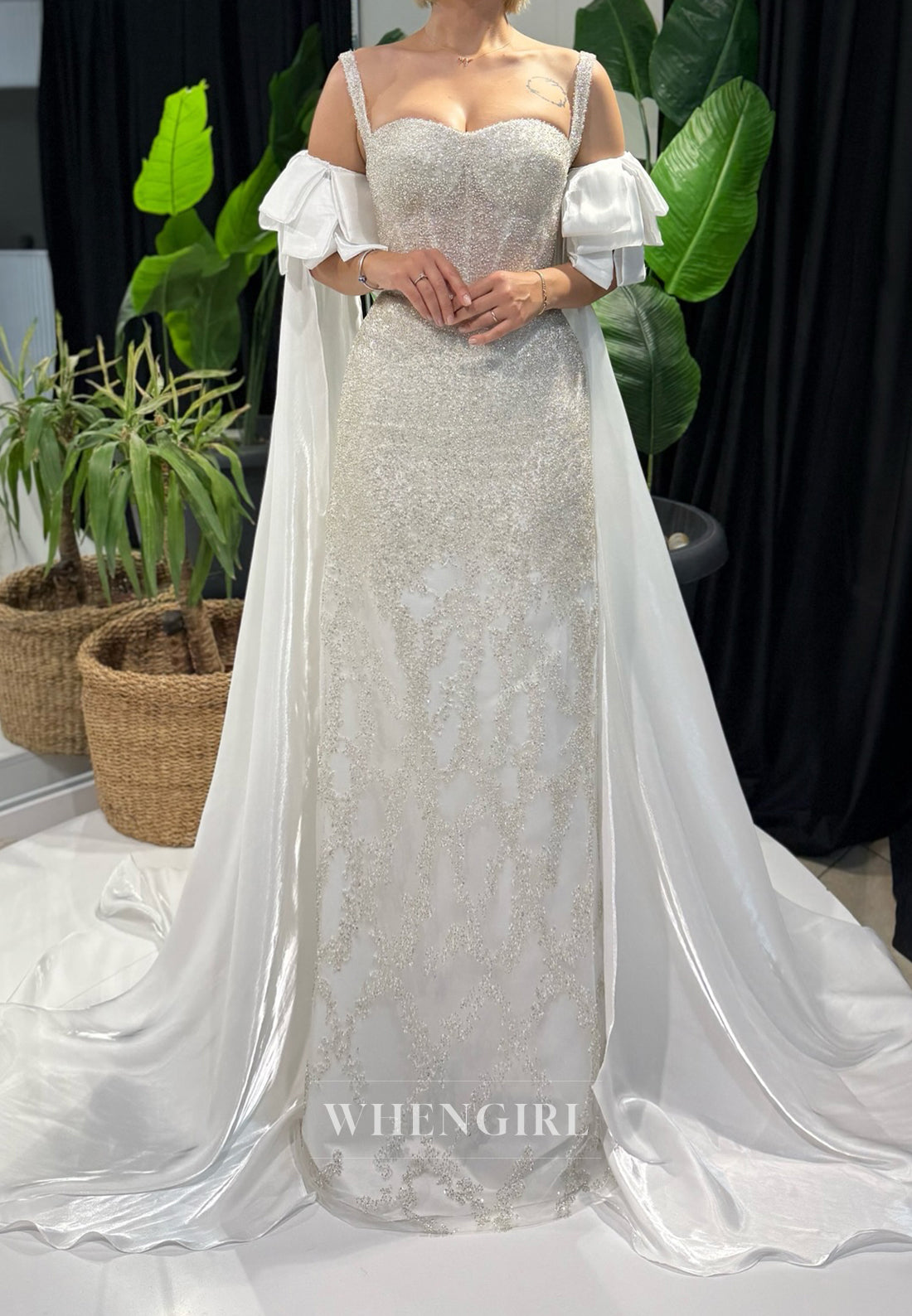 Column Sequins Beading Sweetheart Regular Straps Wedding Dress with Cape