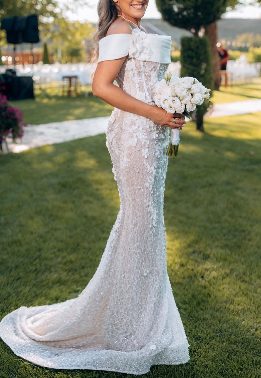 Off-Shoulder Floral Applique Mermaid Wedding Dress