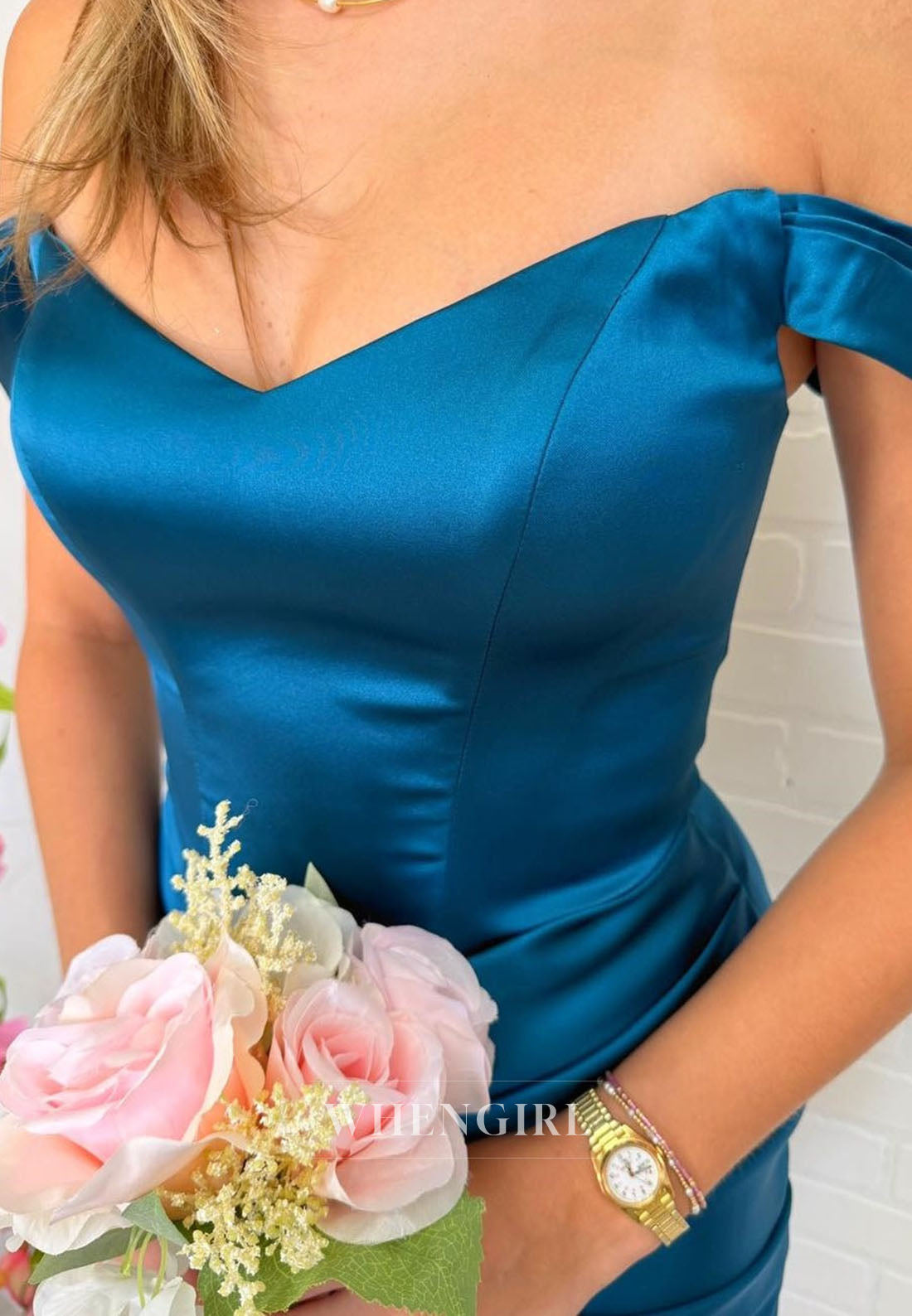 Off-Shoulder Satin Bodycon Mini Dress with Side Drape