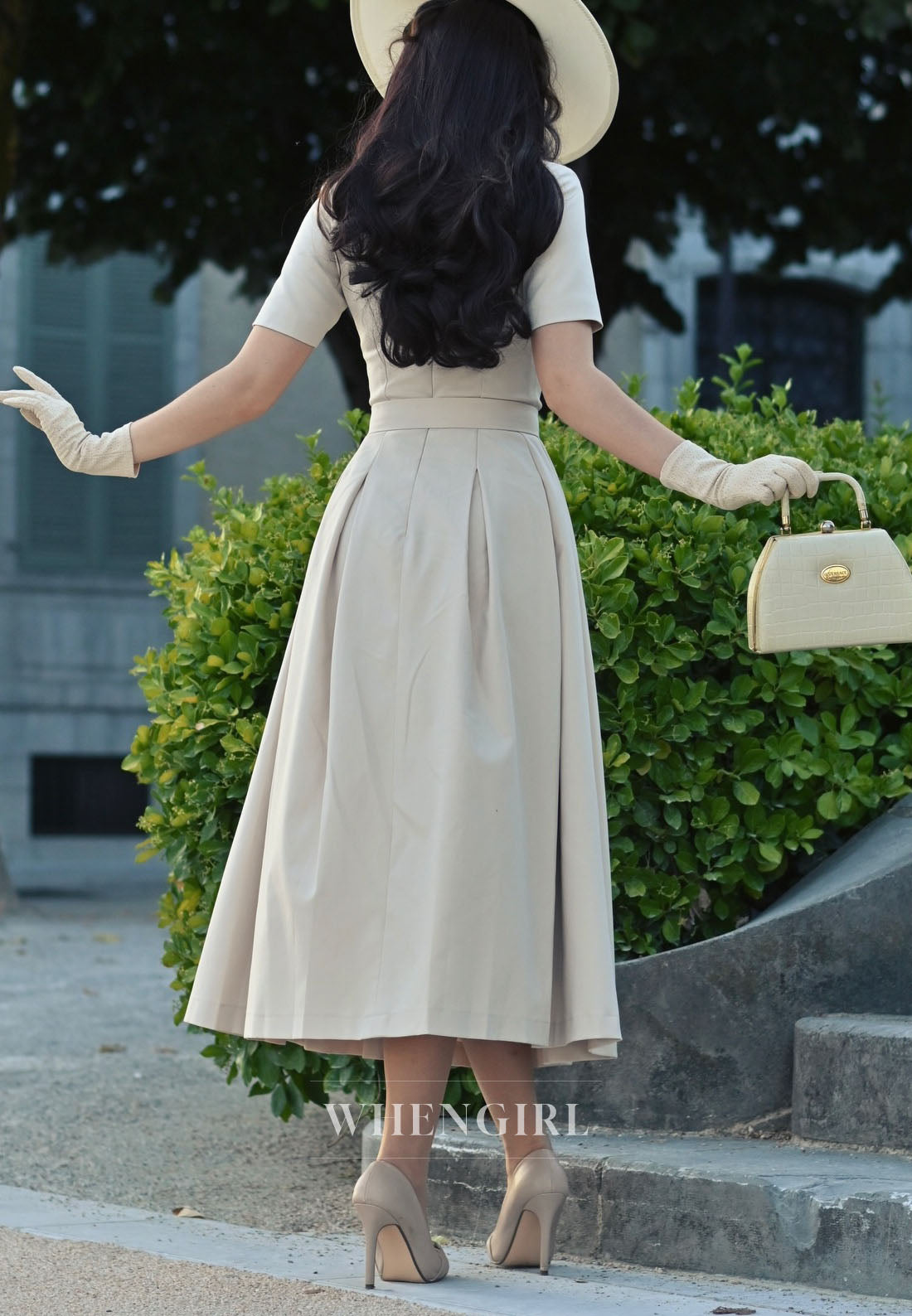 Collared Midi Dress with Pleated Skirt and Belt