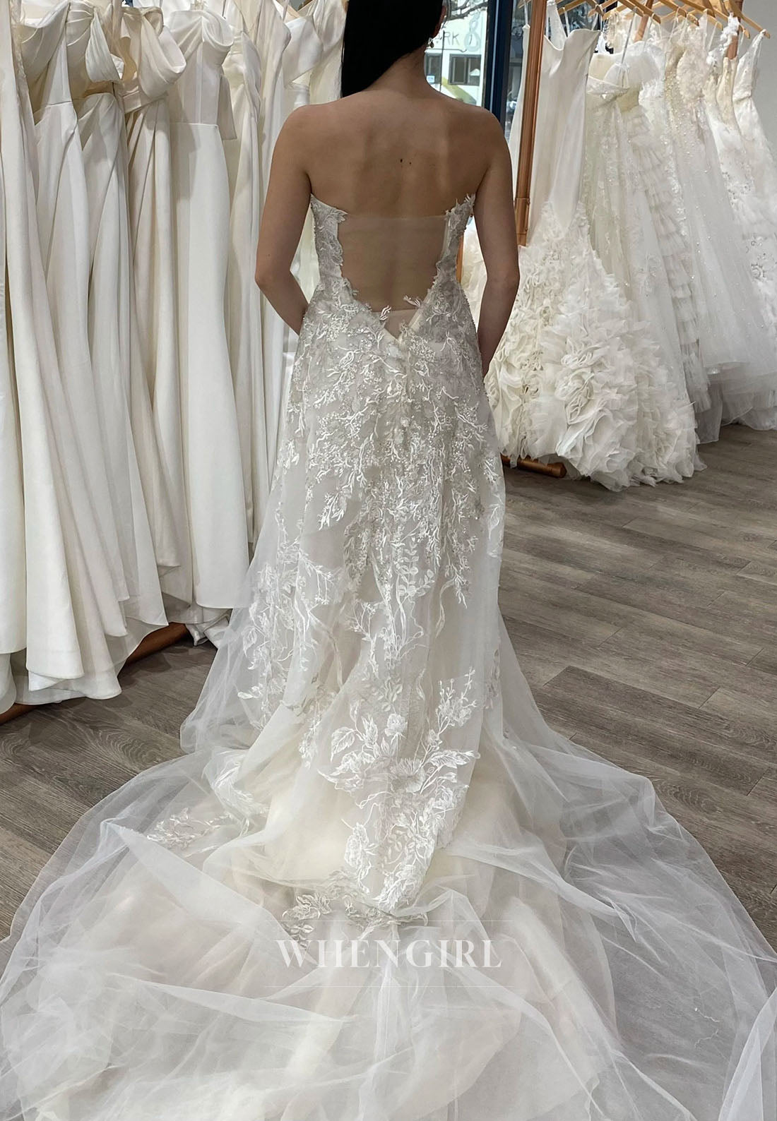 Strapless Lace Applique Tulle Wedding Dress