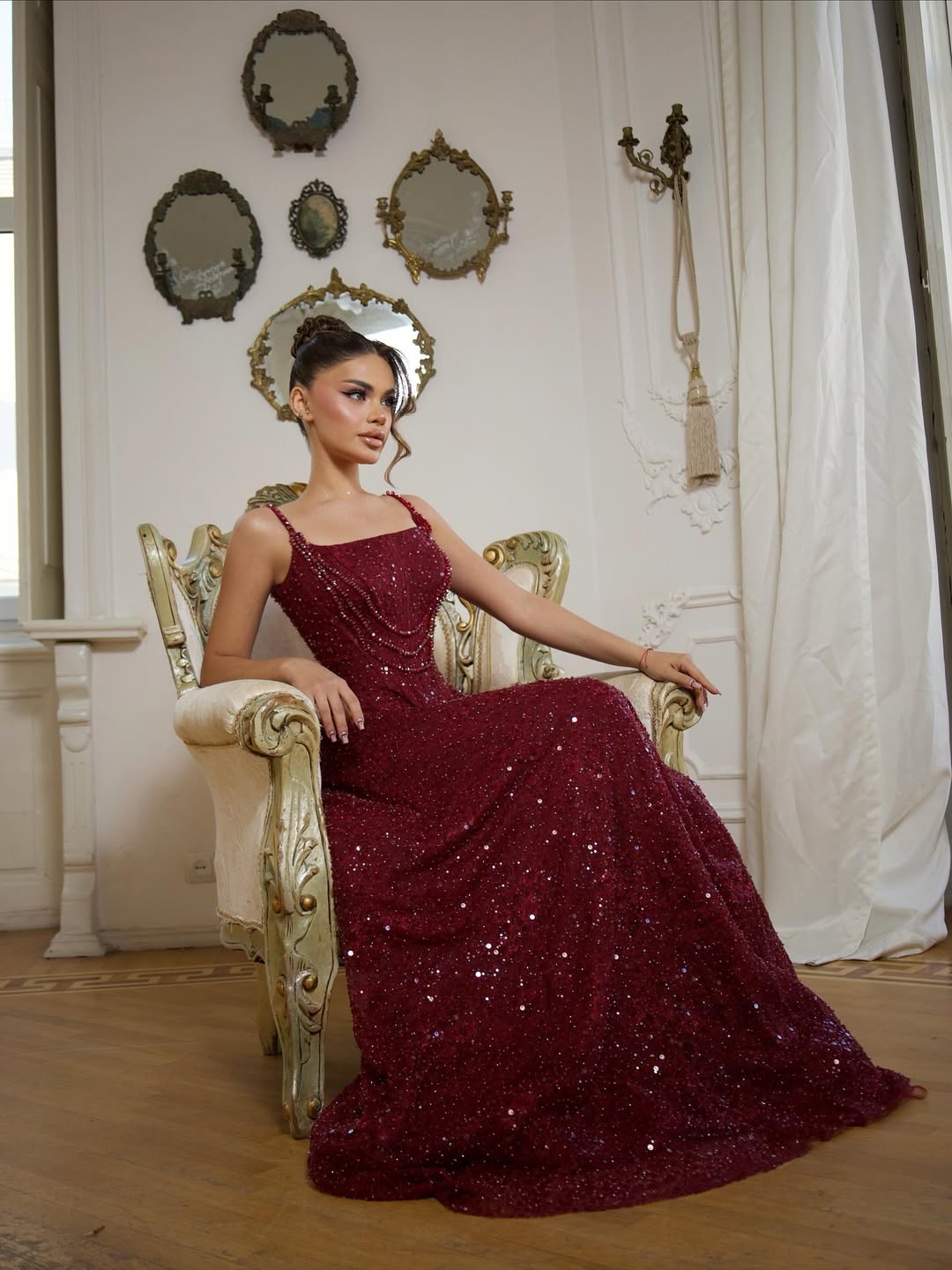 Burgundy Dazzling Spaghetti-Straps Beaded Sleeveless Pleated Prom Dress