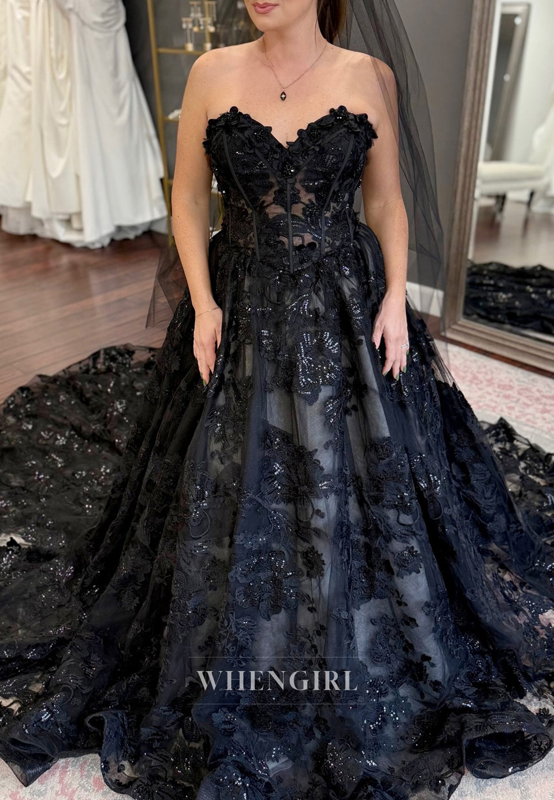 Black A-Line Sweetheart Sleeveless Appliqued Lace Court Train Wedding Dress