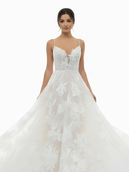 Boho White A-Line Lace Appliques Wedding Dress