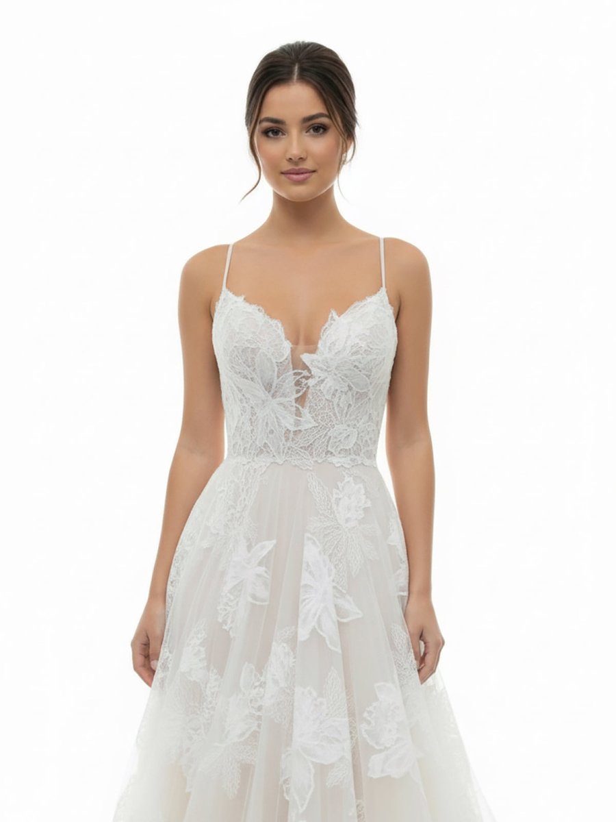 Boho White A-Line Lace Appliques Wedding Dress
