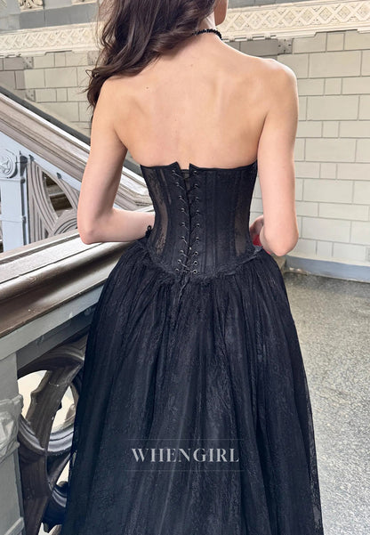 Black A-Line Tube Top Sleeveless Chapel Train Lace Up Lace Wedding Dress