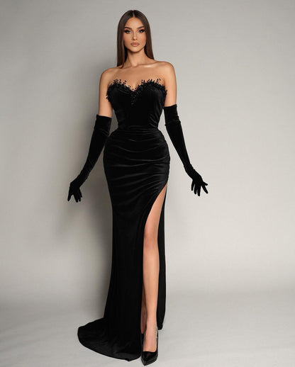 Mermaid Side Split Sweetheart Black Beaded Evening Dress With Gloves