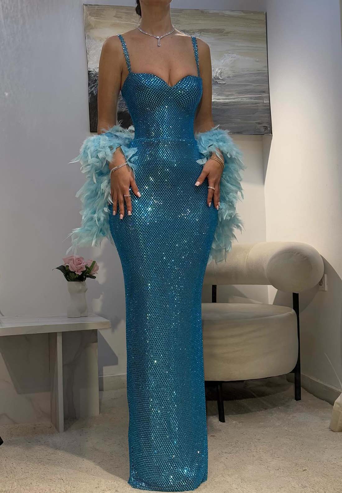 Ocean Blue Sweetheart Sleevelss Formal Dress Sheath Floor Length Evening Gown with Feather Cape