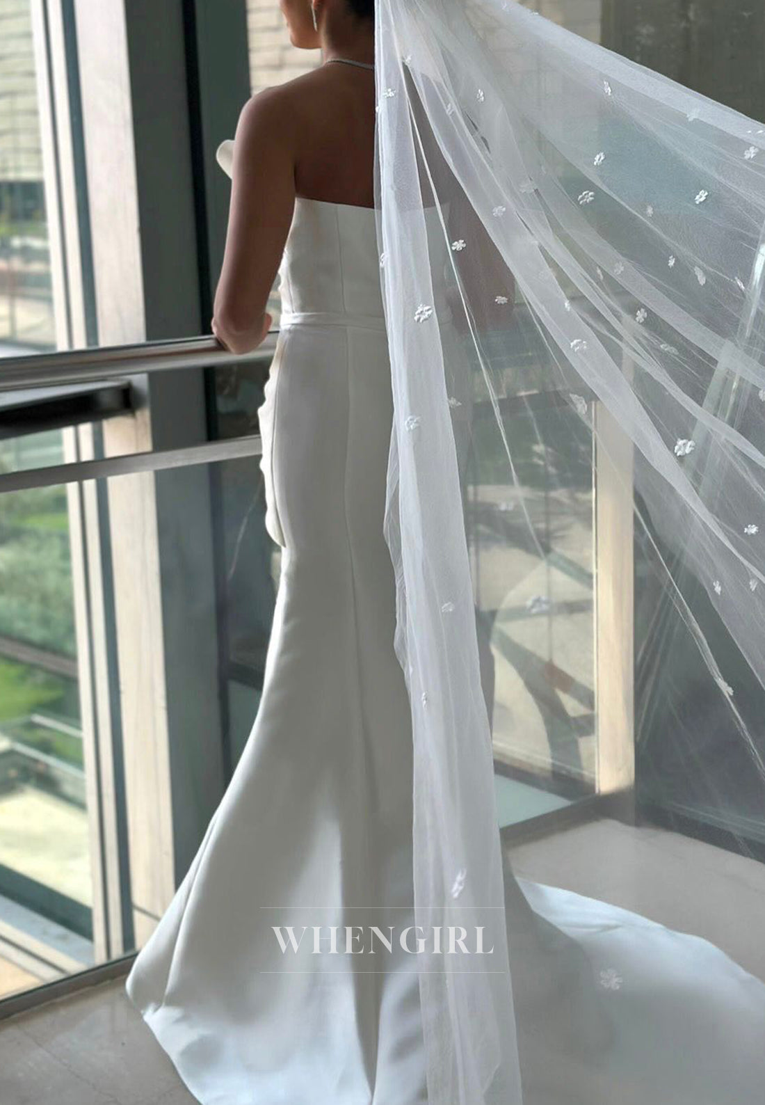 Strapless Beaded Pleated Sleeveless Sweep Train Mermaid Wedding Dress