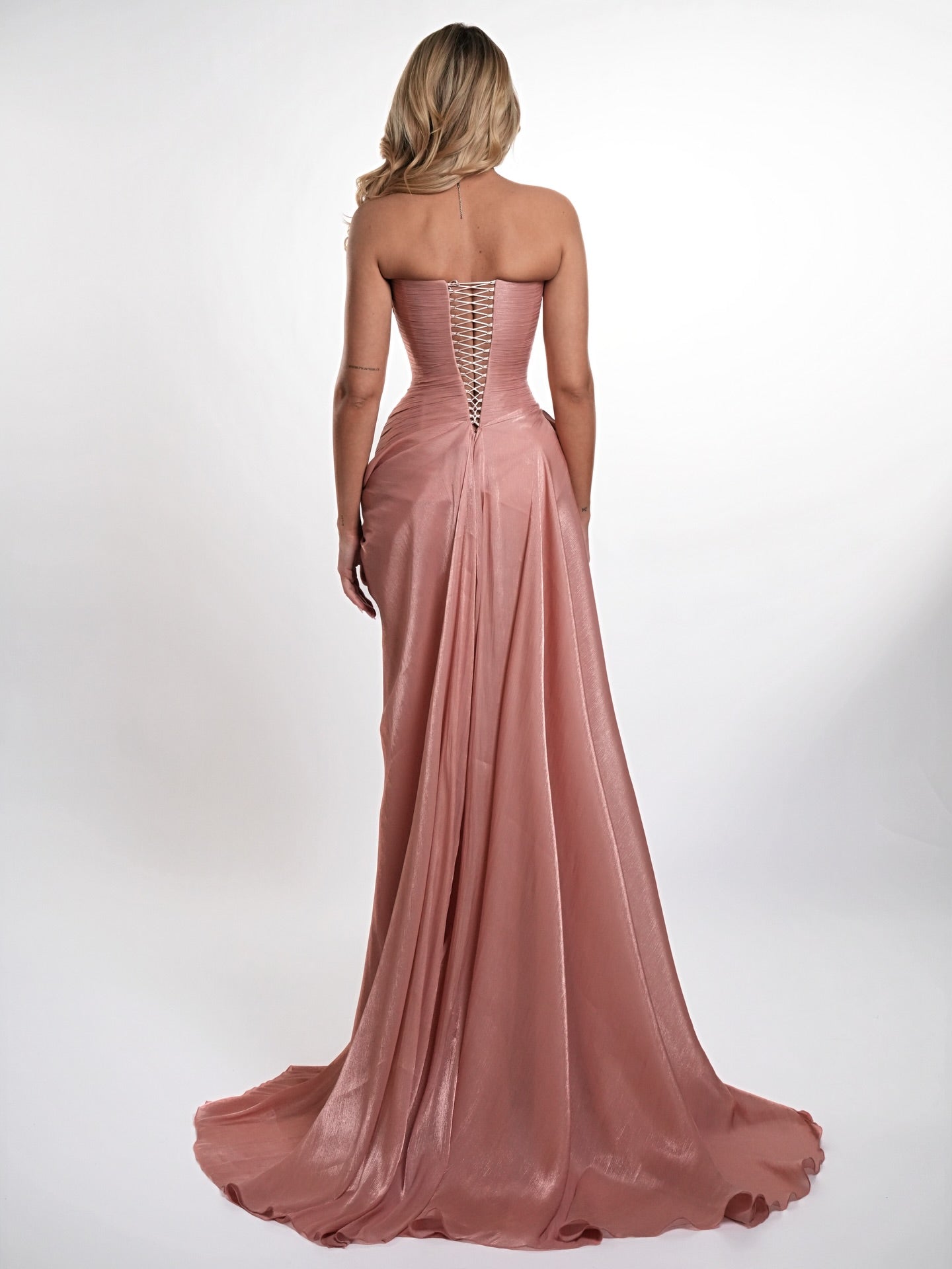 Graceful Sleeveless Split Pleated Prom Dress