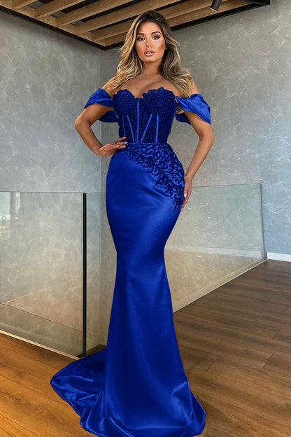 Stunning White Sweetheart Off the Shoulder Mermaid Evening Dress With Appliques