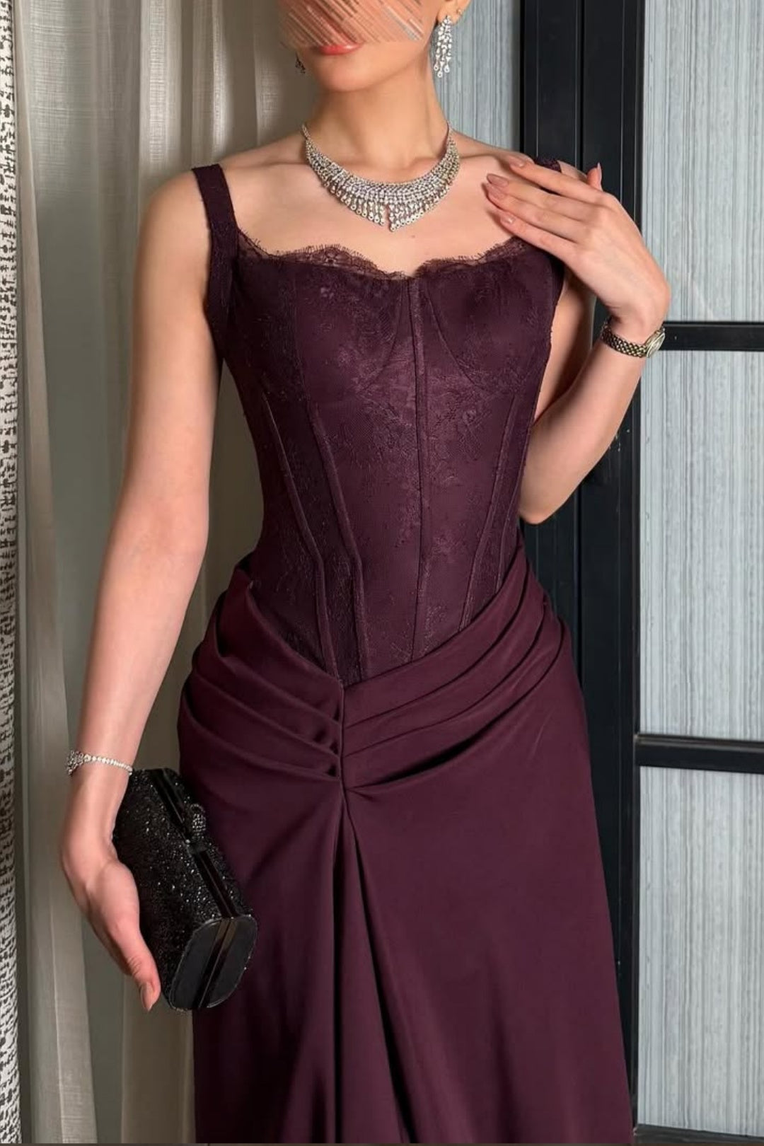 Elegant Burgundy Corset Ruched Lace Slit Evening Dress