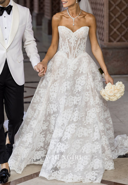 Ball Gown Sweetheart Sleeveless Lace Wedding Dress
