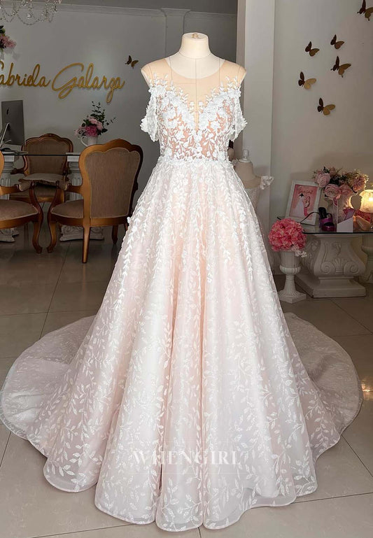 Scoop Neck Sleeveless Appliqued Lace A-Line Sweep Train Wedding Dress