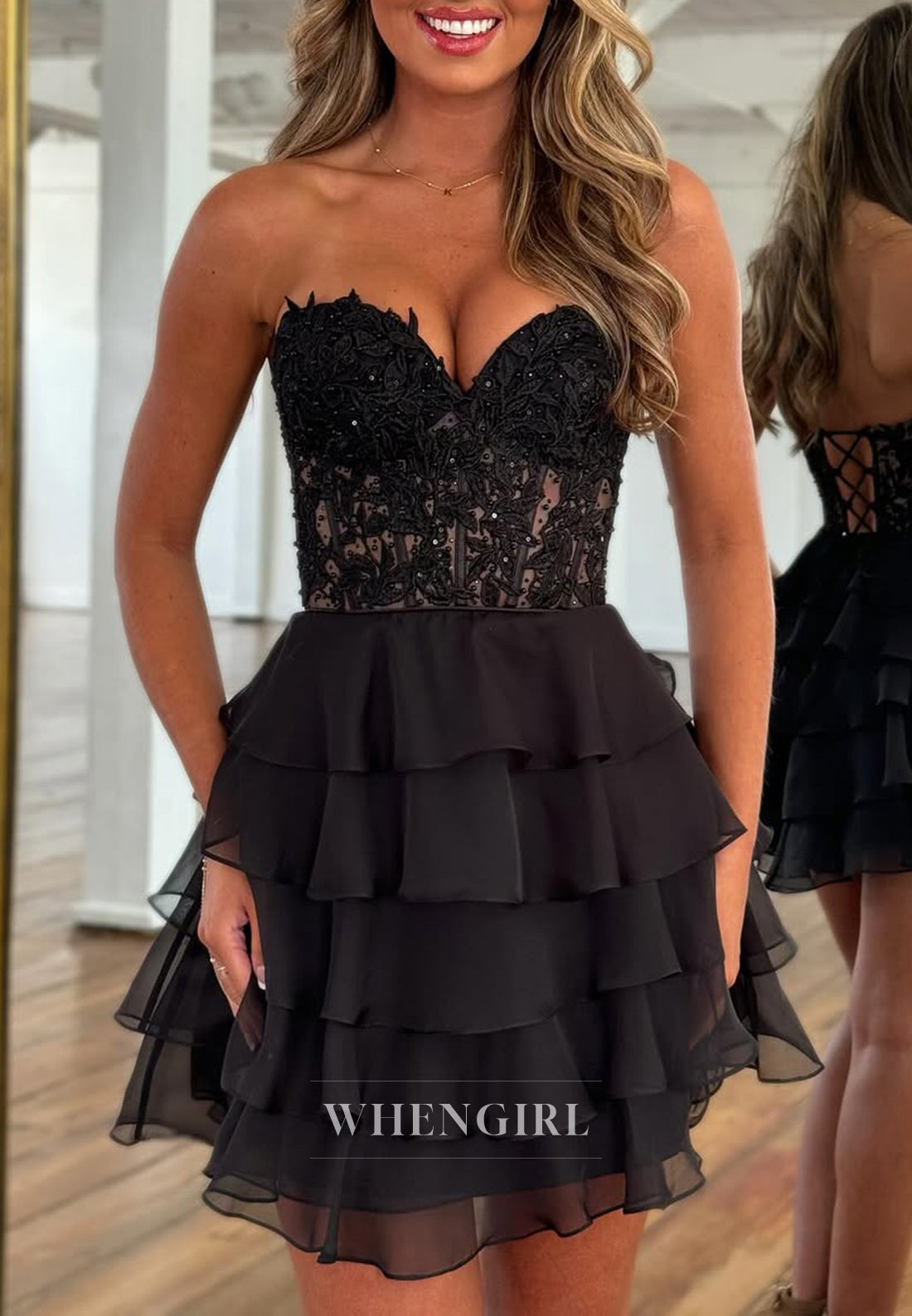 A-Line Sleeveless Appliqued Lace Sweetheart Lace Up Chiffon Tiered Homecoming Dress
