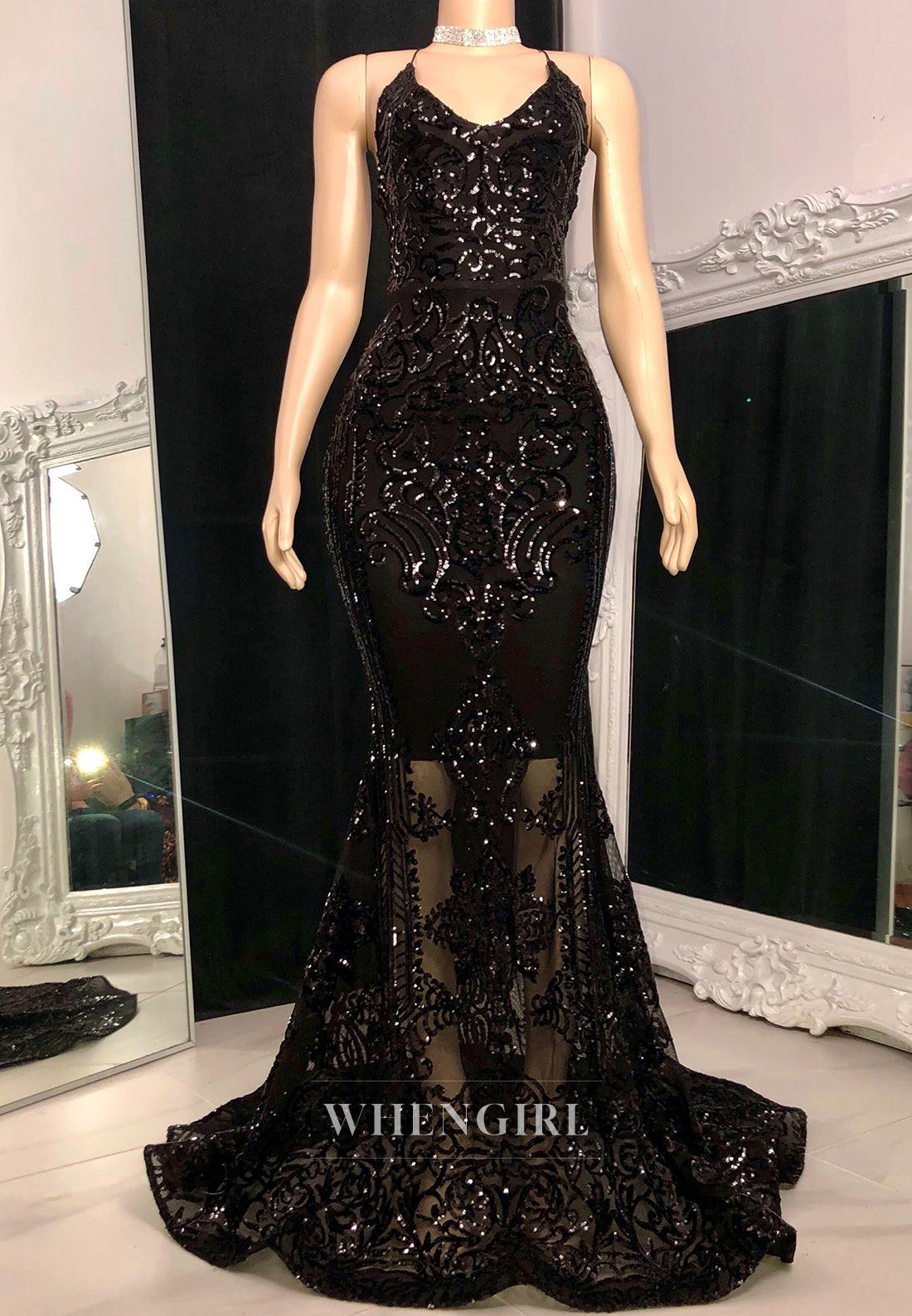 Sparkly V-Neck Mermaid Party Gowns Sleeveless Appliques Lace Prom Dress with Train