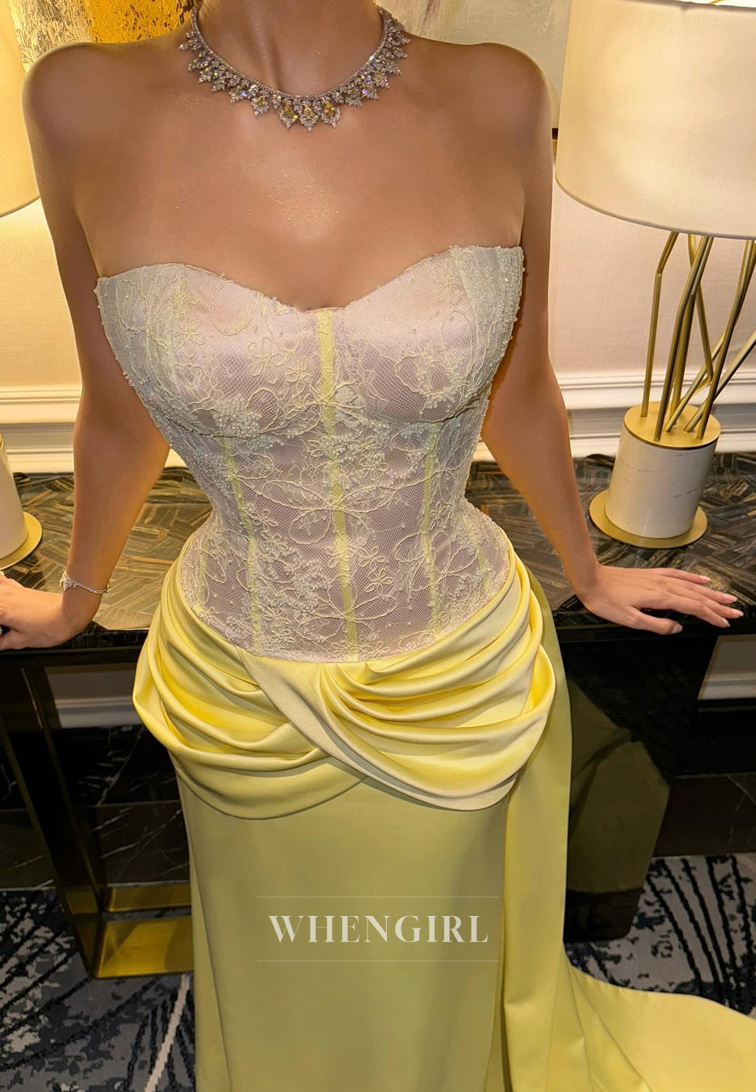 Column Sweetheart Sleeveless Lace Top Pleated Evening Formal Dress with Train