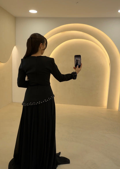 A-Line Long Sleeves Bateau Neck Beaded Formal Evening Dress