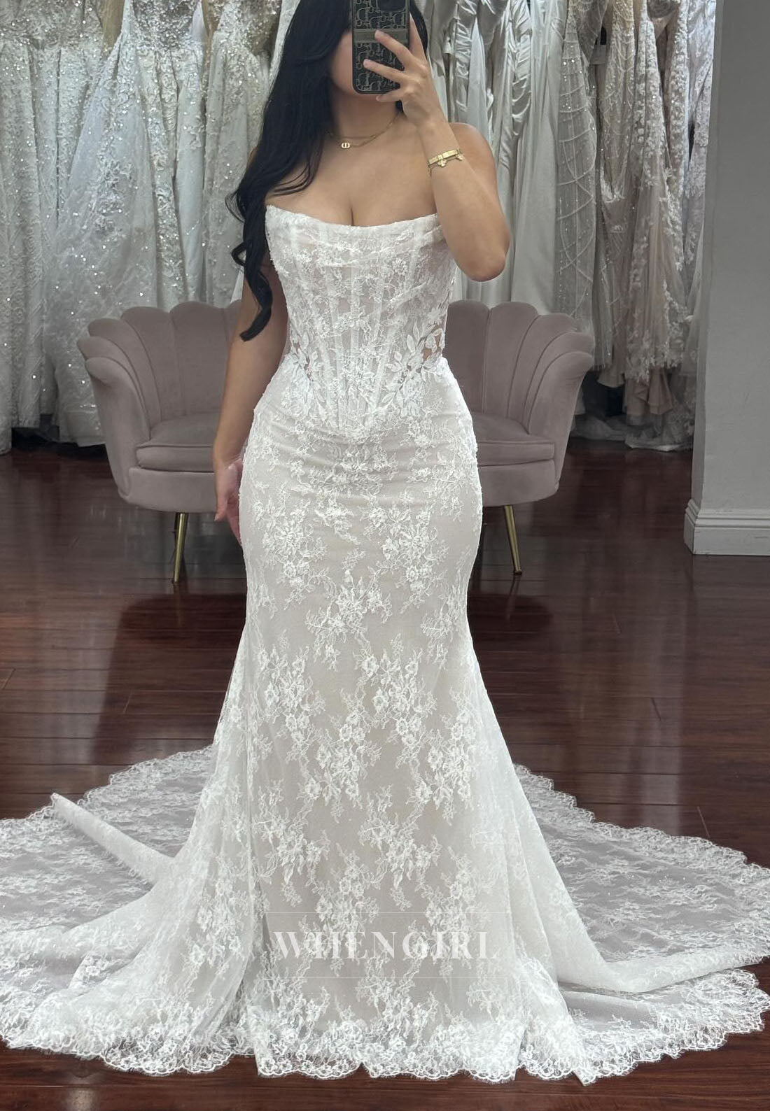 Mermaid Lace Sleeveless Court Train Wedding Dress