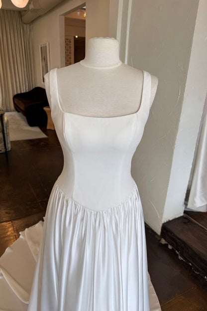 A-Line Square Neck Court Train Classic Wedding Dress