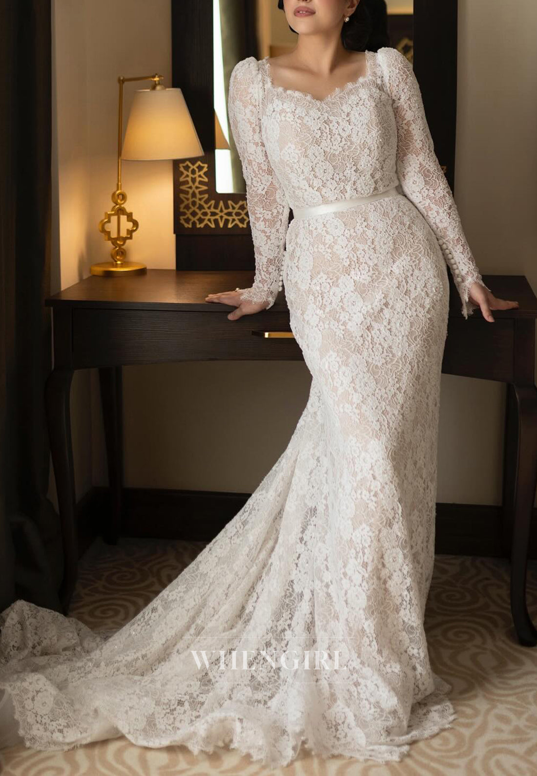 Sweetheart Long Sleeves Lace Mermaid Sweep Train Wedding Dress