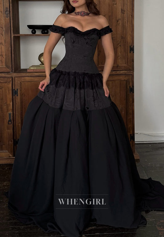 Black Off Shoulder Sleeveless Lace Up Court Train A-Line Vintage Wedding Dress