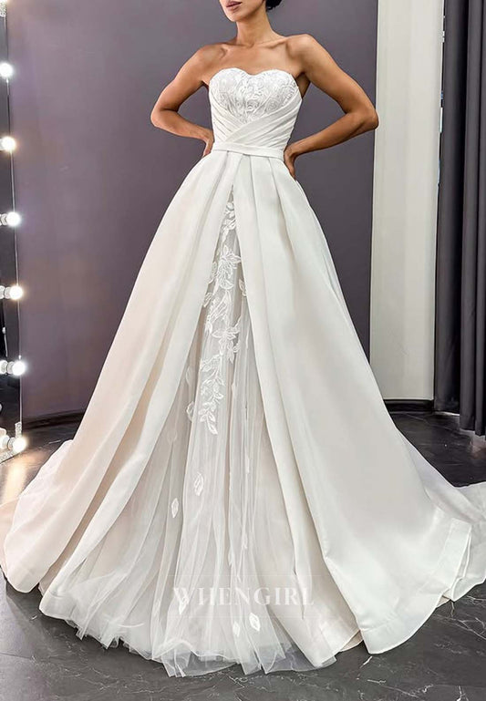 Sweetheart Sleeveless Pleated Appliqued A-Line Wedding Dress with Court Train