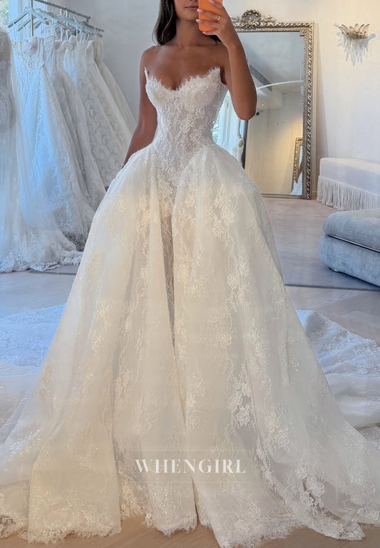 Sleeveless Embroidery Lace Ball Gown Wedding Dress with Court Train