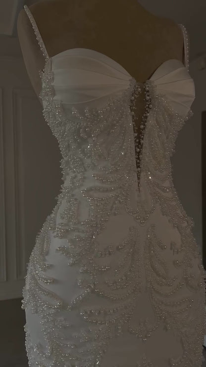 Sweetheart Pearls Beading Sleeveless Mermaid Wedding Dress with Sweep Train