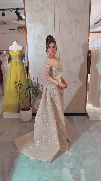 Champagne Rhinestones Beading Long Sleeves Sweetheart Sheath Formal Evening Dress with Train