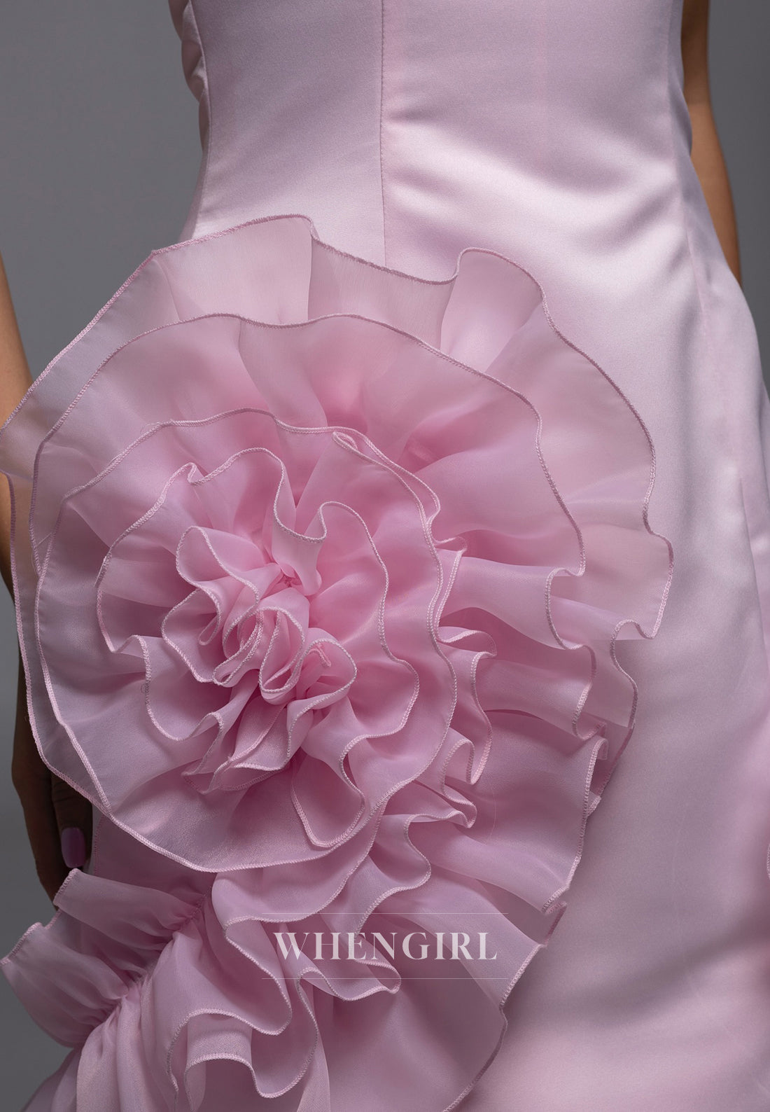 Pink Halter Sleeveless Sheath Short Homecoming Dress with 3D Flower