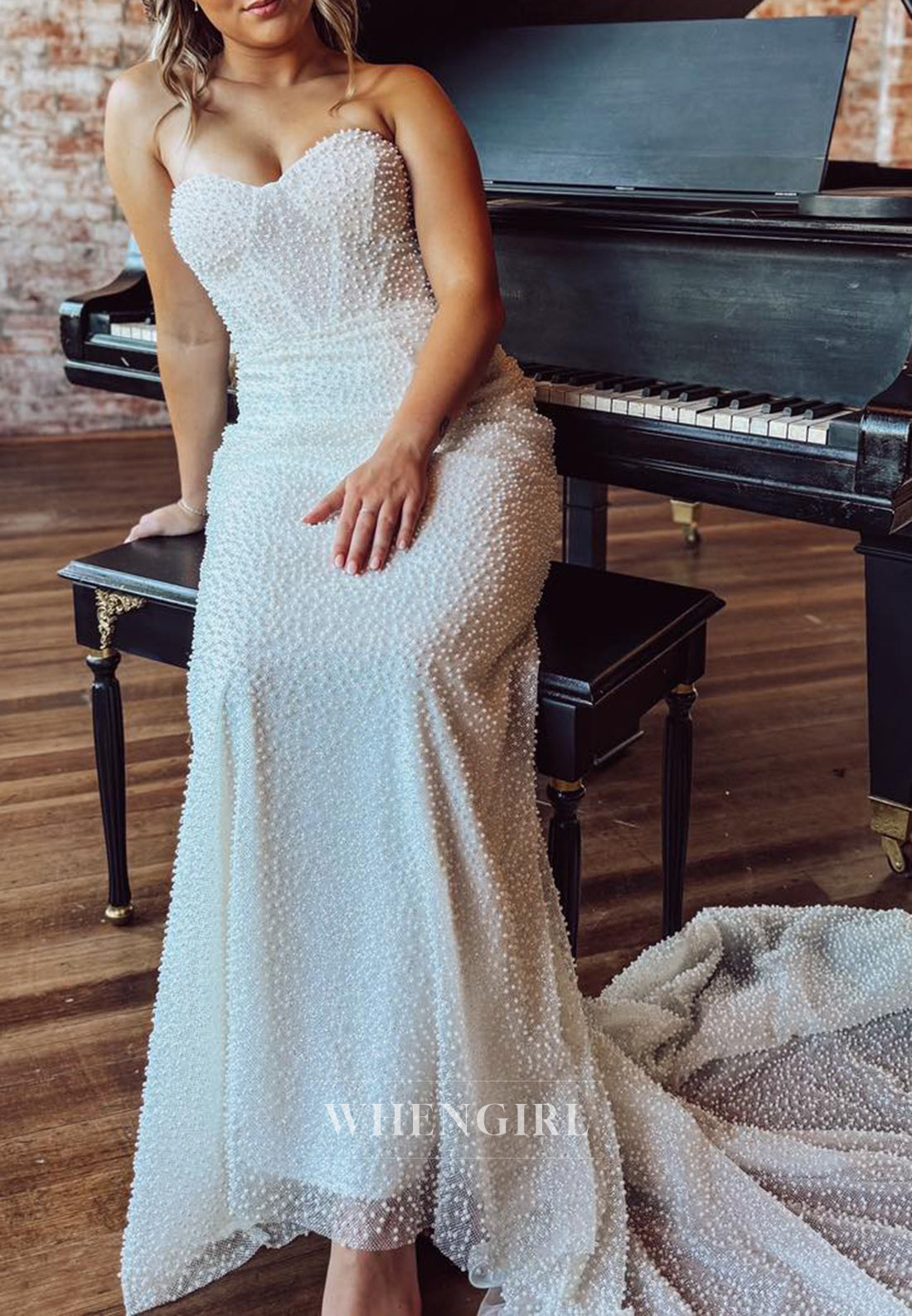Column Back Zipper Sweetheart Sleeveless Full Pearls Beaded Wedding Dress